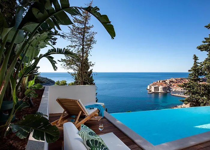 Villa T - Wellness And Luxury With Spectacular Old Town View