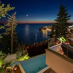 T - Wellness And Luxury With Spectacular Old Town View Villa