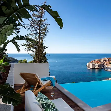 Villa T - Wellness And Luxury With Spectacular Old Town View