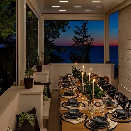 T - Wellness And Luxury With Spectacular Old Town View *