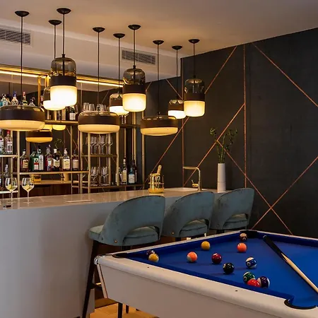 T - Wellness And Luxury With Spectacular Old Town View