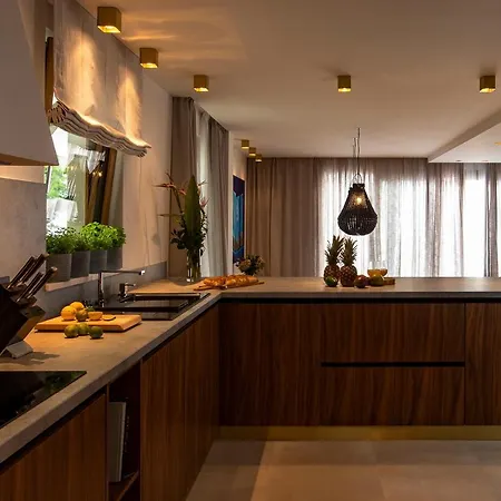 T - Wellness And Luxury With Spectacular Old Town View *