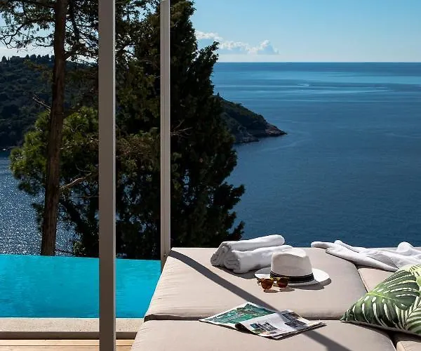 Vila T - Wellness And Luxury With Spectacular Old Town View