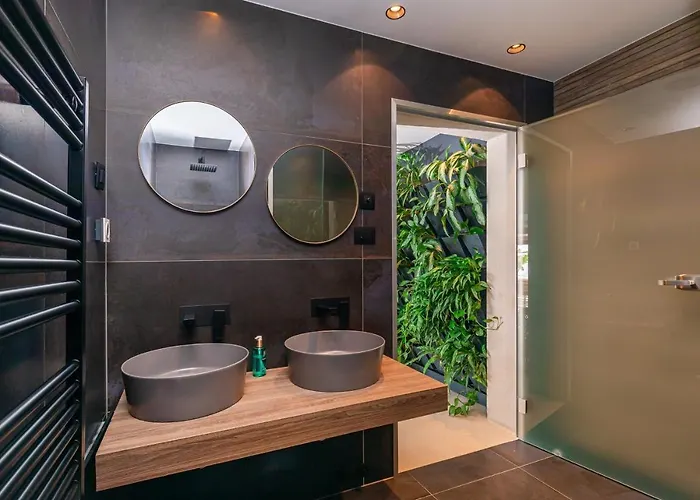 Villa T - Wellness And Luxury With Spectacular Old Town View *