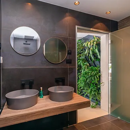 Villa T - Wellness And Luxury With Spectacular Old Town View *