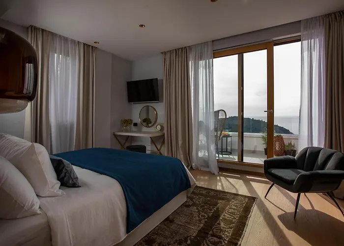 ヴィラ T - Wellness And Luxury With Spectacular Old Town View